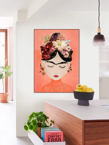 Frida (Peach Version)