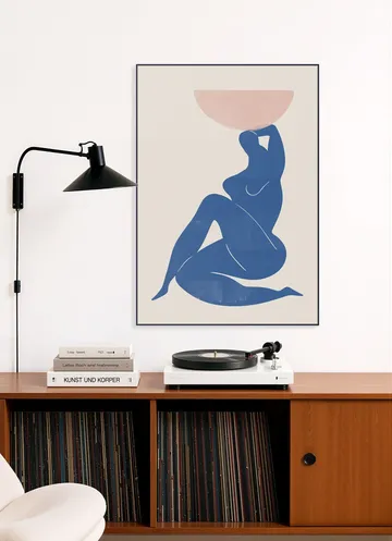 Vase and Women