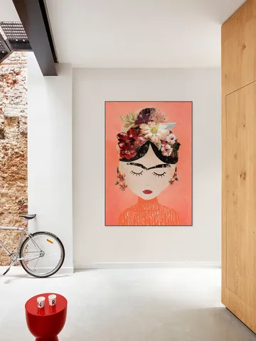 Frida (Peach Version)