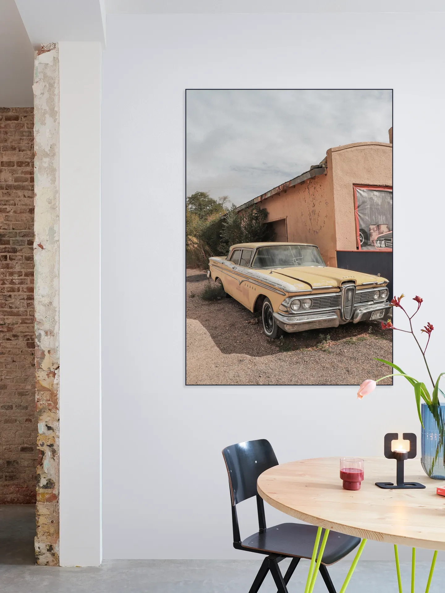 Yellow Oldtimer in Arizona