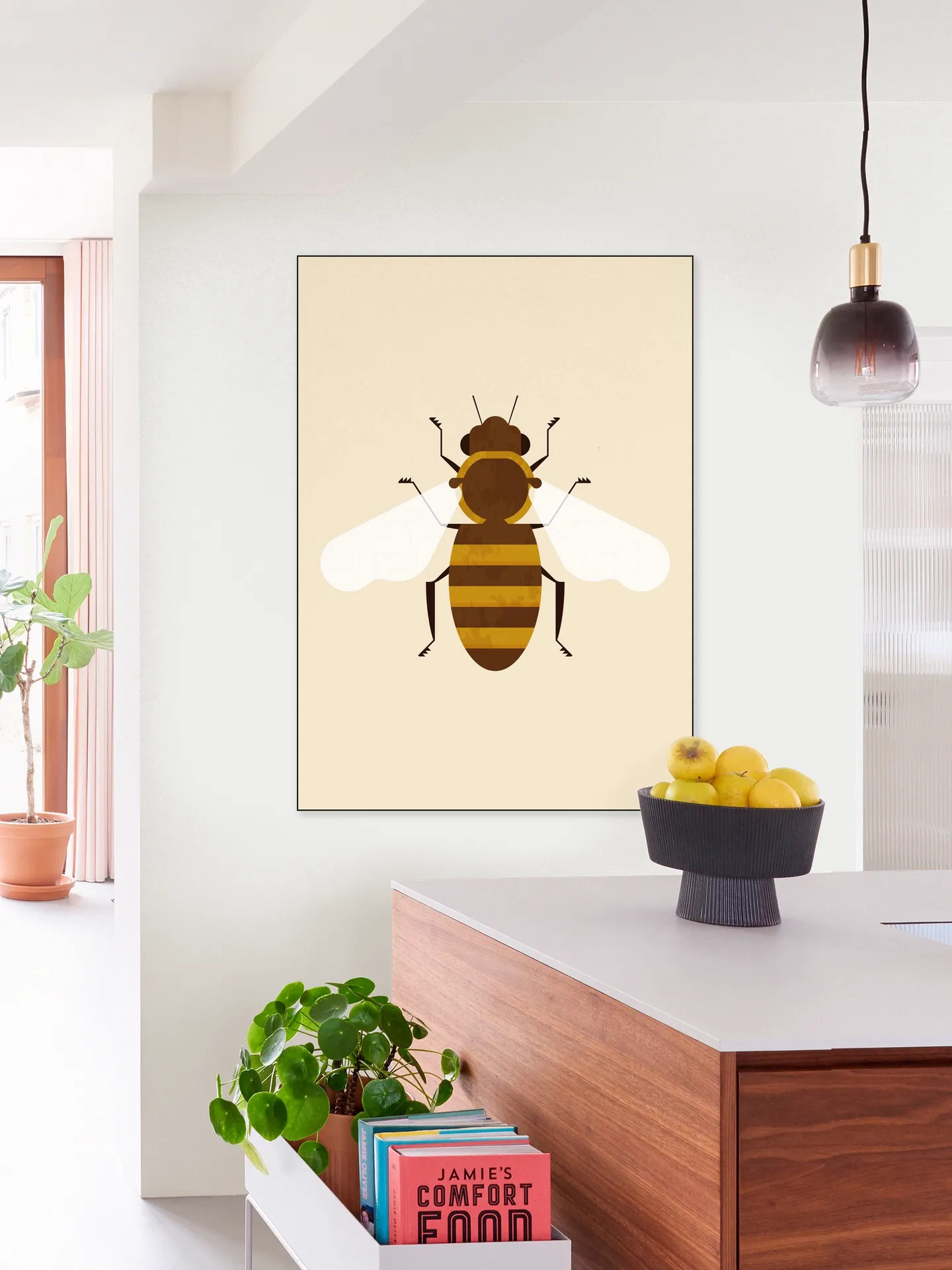 The Bee