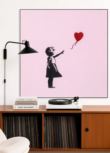 Girl with Balloon - pink