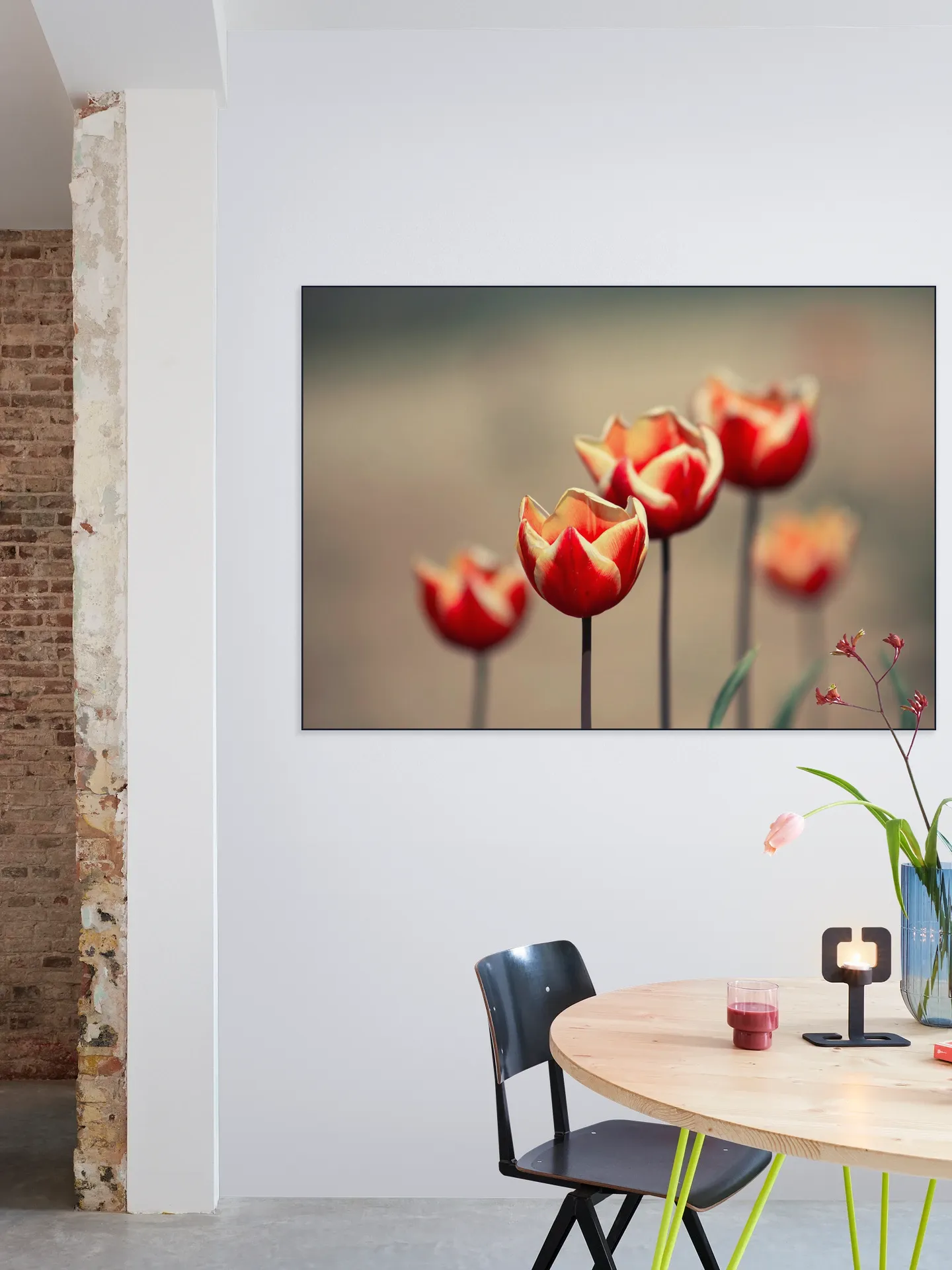 Dancing Tulips