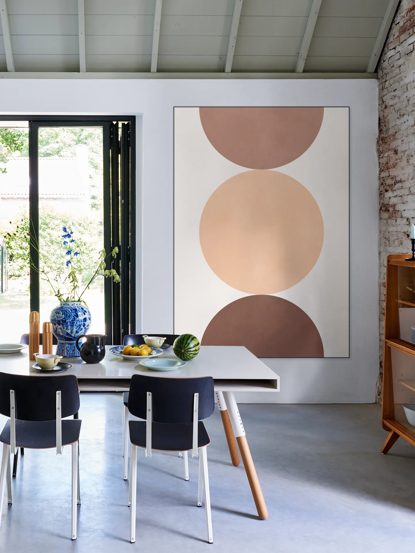 Circle composition 14