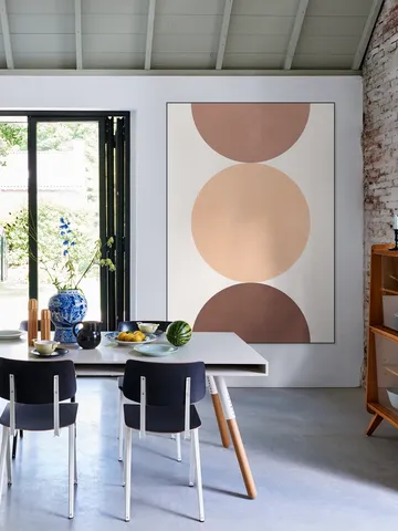 Circle composition 14