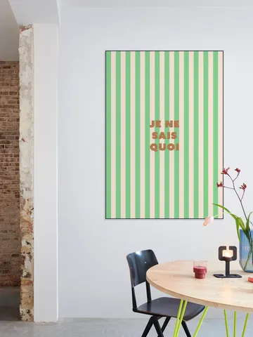 Je Ne Sais Quoi Striped