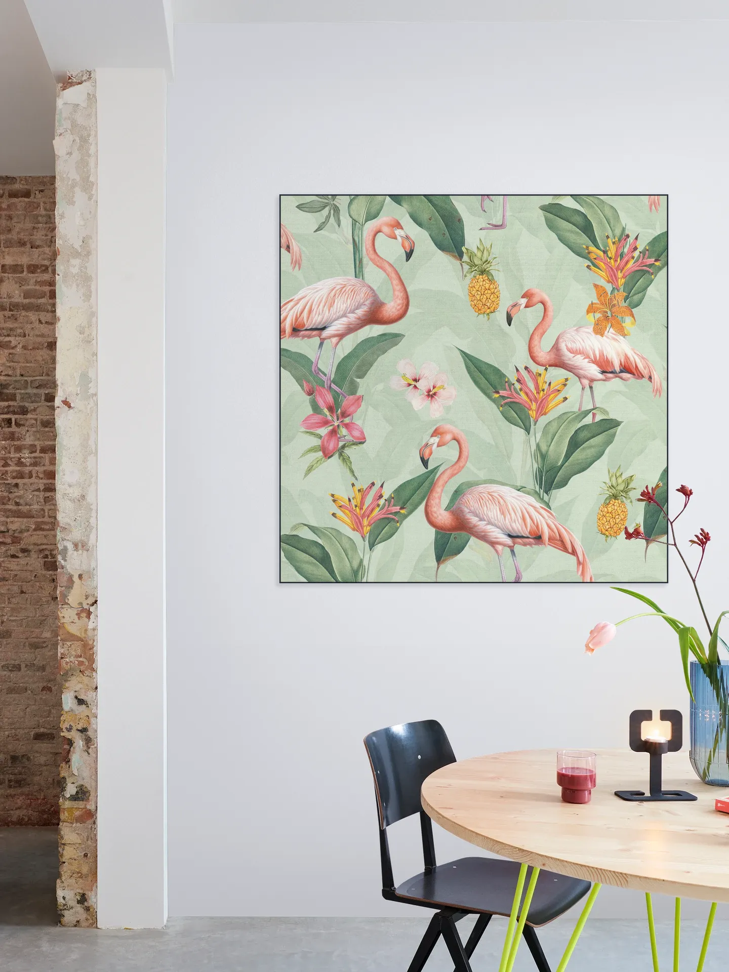 Tropical vintage flamingos and pineapples