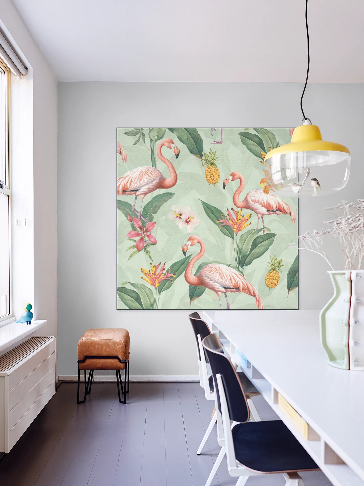 Tropical vintage flamingos and pineapples